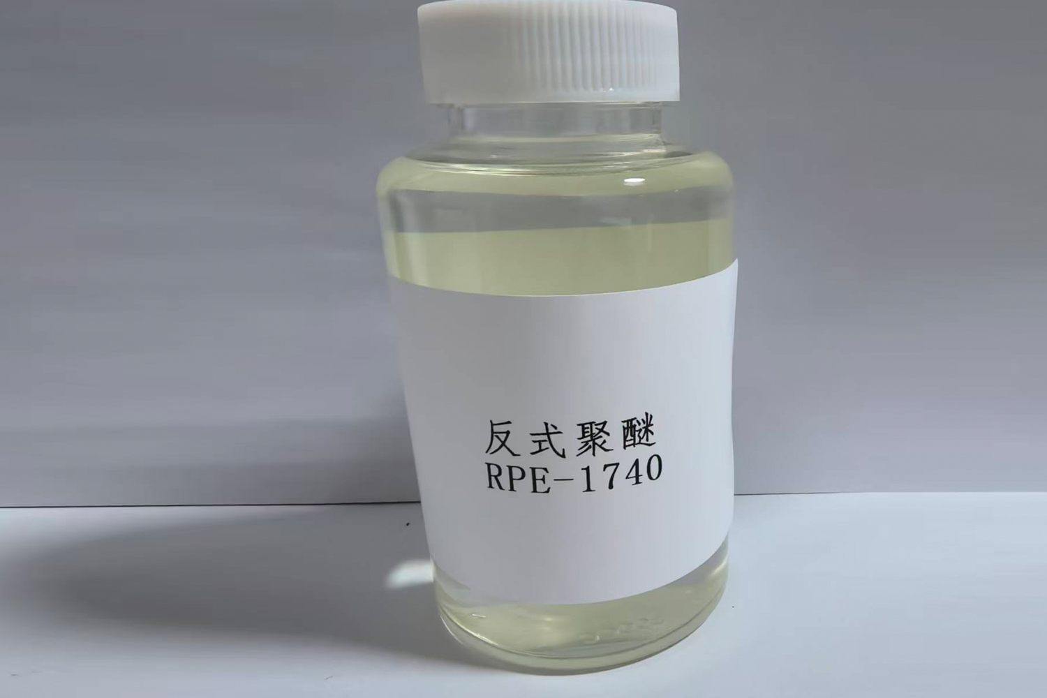 聚醚1720和聚醚1740有哪些區(qū)別:性能、應(yīng)用